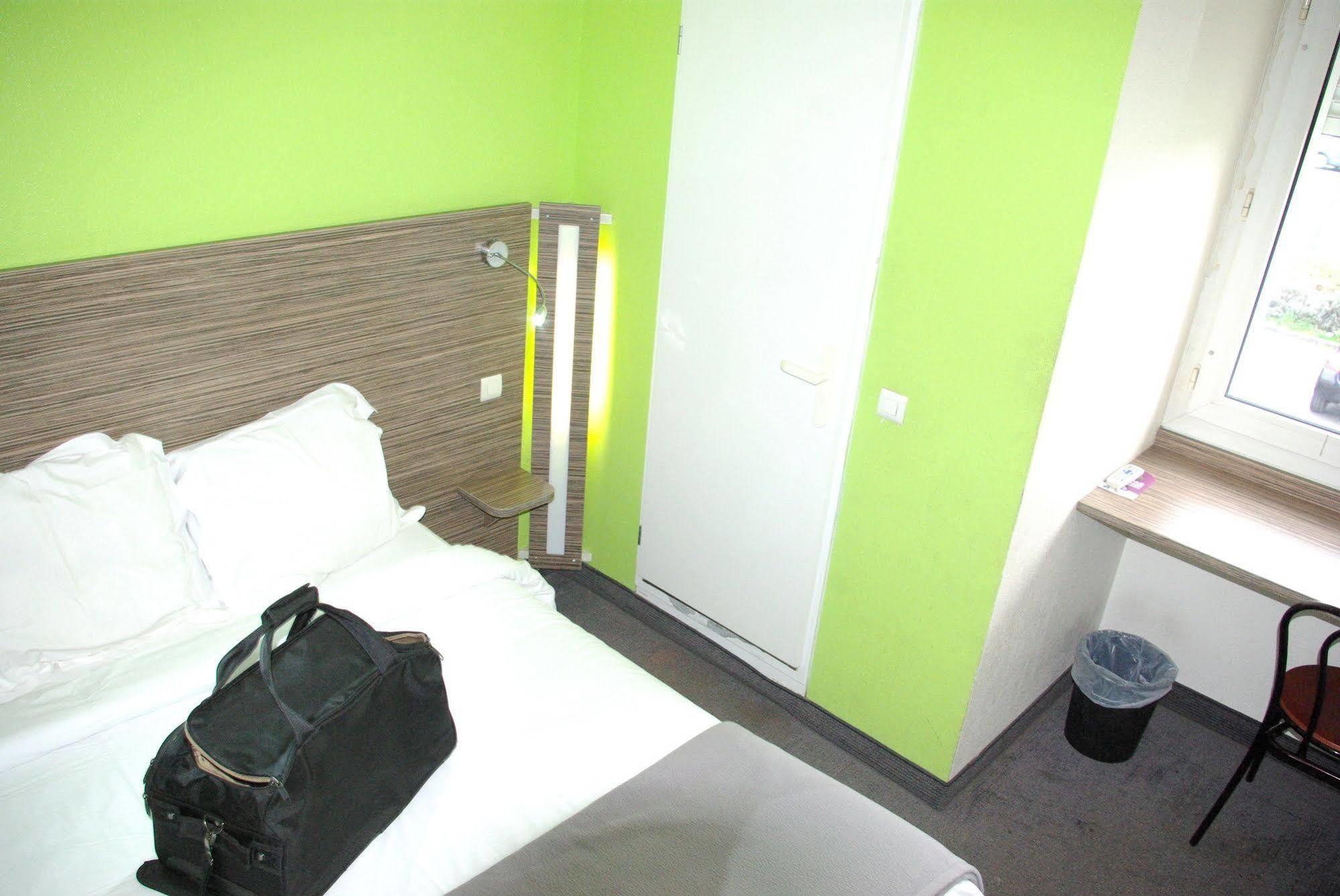 Fasthotel Lens Noyelles Godault Buitenkant foto