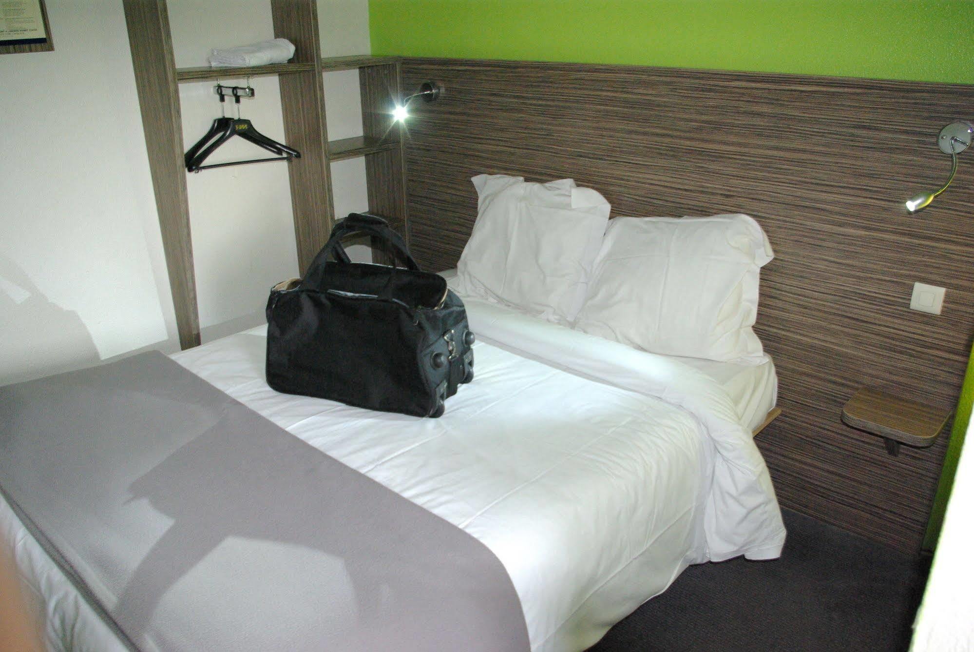 Fasthotel Lens Noyelles Godault Buitenkant foto